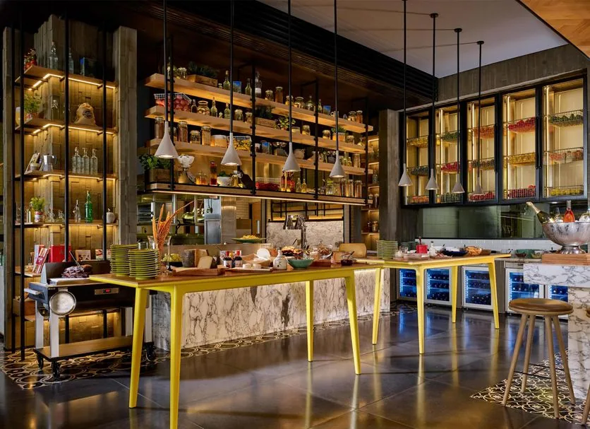 Grand Hyatt Abu Dhabi Hotel and Residences Emirates Pearl 10